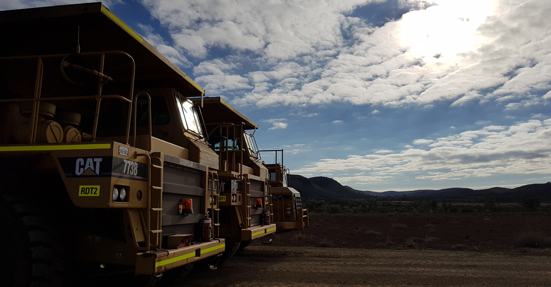 buttrose-earthmovers-fleet-specialist-machines-trucks-civil-construction-mining-development (7)