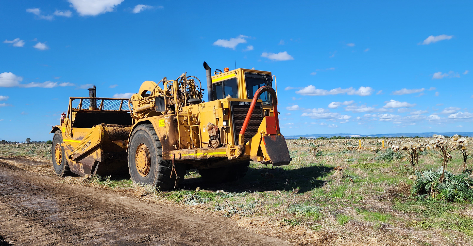 buttrose-earthmovers-fleet-specialist-machines-trucks-civil-construction-mining-development (8)